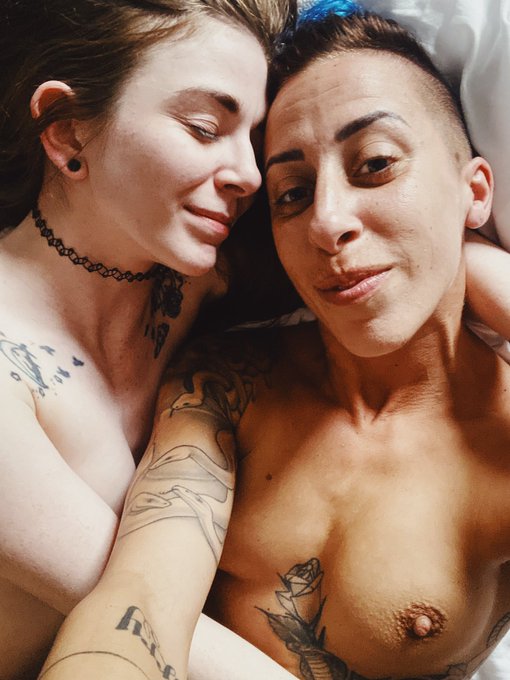 This #pride #pregame is the t!ts   feat. #sagesikori &amp; I making a lucky client&rsquo;s dreams come true 😉 #babygirl<a href="/tag/pride"class="tags">#pride</a><a href="/tag/pregame"class="tags">#pregame</a><a href="/tag/sagesikori"class="tags">#sagesikori</a><a href="/tag/babygirl"class="tags"><span>#babygirl</span></a><a href="/tag/hireus"class="tags"><span>#hireus</span></a>