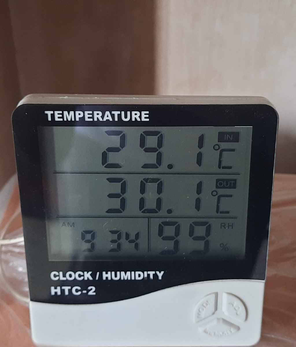 MrPerfe51750744's tweet photo. @rathor7_ Apka temperature 50°c jaa raha haii....

Aur idhar humidity level 99% haiii..... https://t.co/4DgC7W20W7