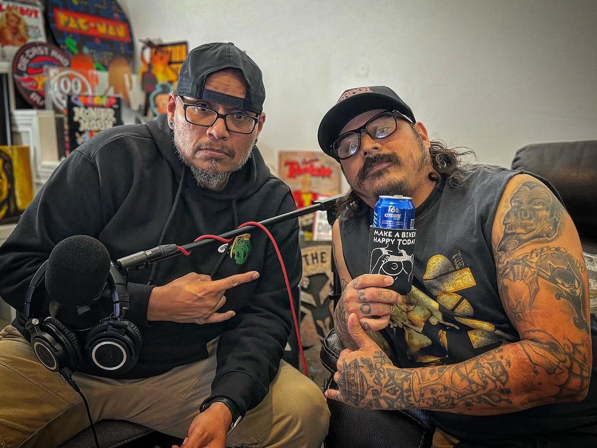 Episode 114 done! 

Tonight’s episode filled with AI nonsense, Beetlejuice predictions and Corey Haim’s first movie First Born (1984) 

#couldyoudescribetheruckus #staytuned #schmuckery #popculture #nostalgia #coreyhaim #recordedinfrontofalivestudioaudience