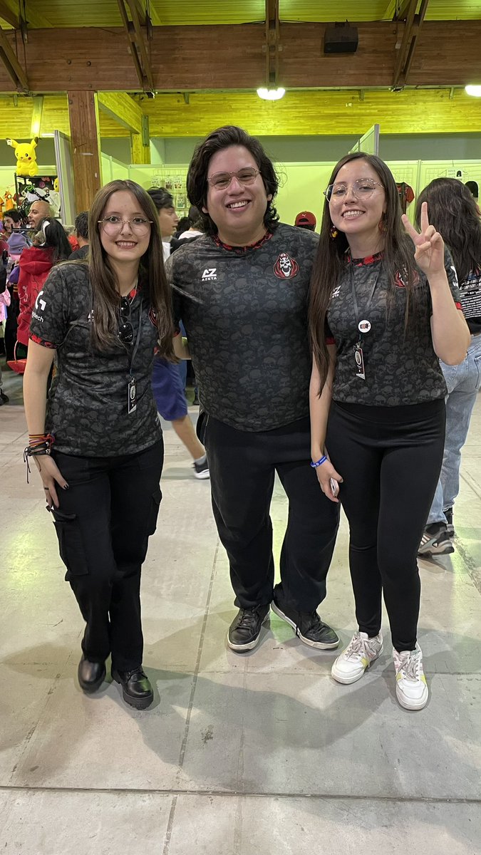 Deathbrainteam tweet media