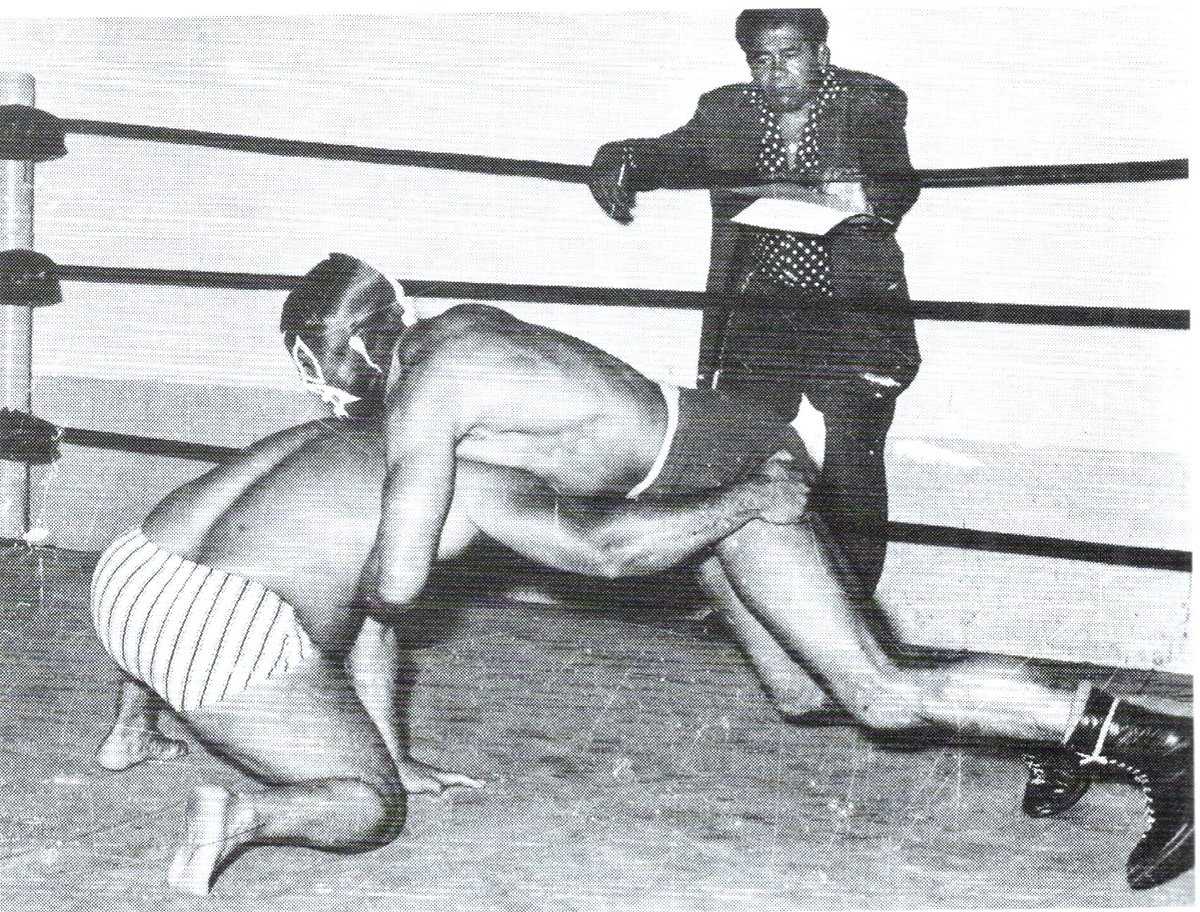 A photo of Mil Mascaras training in Guadalajara in April of 1964. For an unknown reason, Mil's license to wrestle in Mexico City wasn't granted immediately, and all marketing to push Mil was put on hold. Maybe someone at the Box y Lucha commission told him his license was a