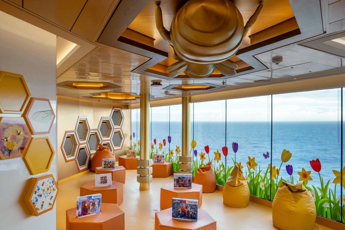 This summer, #MSCCruises is expanding its award-winning kids and family programme with an array of new entertainment and services, aimed to provide unforgettable experiences for guests of all ages! For more information, click here: mscpressarea.com/press-releases… #CruiseNews