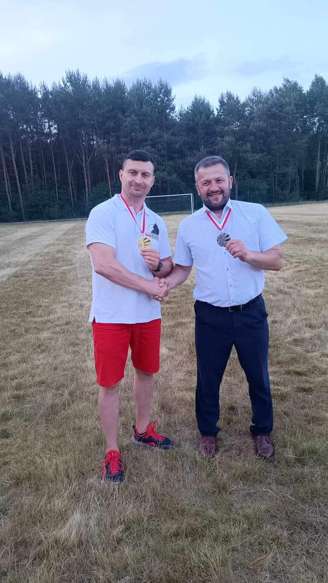 Andrzej Poneta nr 1 i Krzysztof Lechowski nr 2 na liście KWW Głos Silnej Polski w okręgu nr 5  na sportowo :) w 
Nieznamierowicach. #GłosSilnejPolski #sport #piknik #rodzina #zawody #dzieci #wolnosc #dobrobyt #pokoj