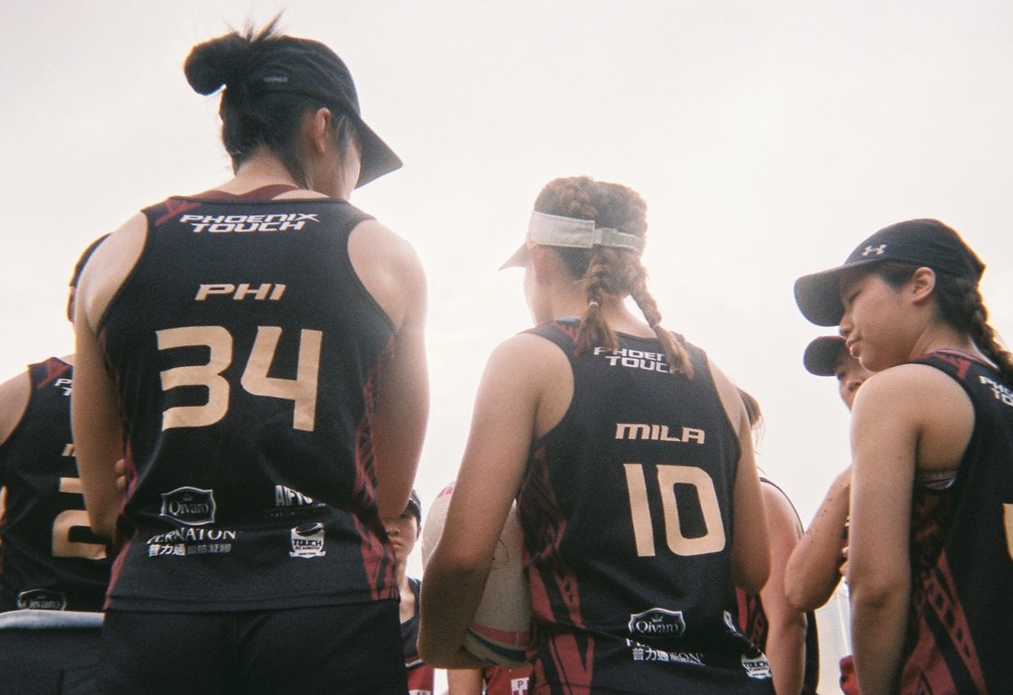 Laureus Sport for Good (@laureuss4g) on Twitter photo 🇭🇰 "I hope to encourage more women and girls, including deaf people, to try to play rugby. I want to share my experiences with more people, which can break down stereotypes about women and deaf people.”
🏉 Mary - a member of <a href="/HongKongRugby/">Hong Kong China Rugby</a>'s ‘Rugby For Good’ Deaf Rugby programme 🇭🇰 "I hope to encourage more women and girls, including deaf people, to try to play rugby. I want to share my experiences with more people, which can break down stereotypes about women and deaf people.”
🏉 Mary - a member of <a href="/HongKongRugby/">Hong Kong China Rugby</a>'s ‘Rugby For Good’ Deaf Rugby programme