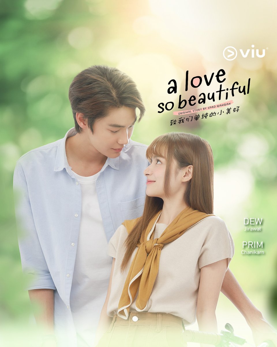 Naksir Chadjen, Som-O ngelakuin apa aja untuk Chadjen tapi hasilnya nihil. Ketika orang baru hadir dan menyukai Som-O, akankah sikap Chadjen akan berubah? 🤭 Adaptasi dari versi china, #ALoveSoBeautiful versi thailand tayang di Viu mulai 3 Juni! #Viu #DewJirawat #PrimChanikarn