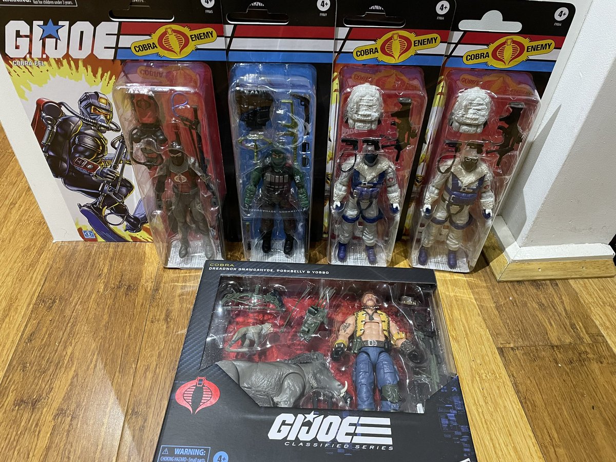 AfbEddie's tweet photo. Gnawgahyde in hand ! (Plus Snow serpent and Eel ) . @TheFullForce if this the first in hands like metal head , I’m Australian not Canadian 😅) @preterniadotcom #GIJoe #gijoeclassfied #hasbro #yojoe https://t.co/Md0HDleVfH