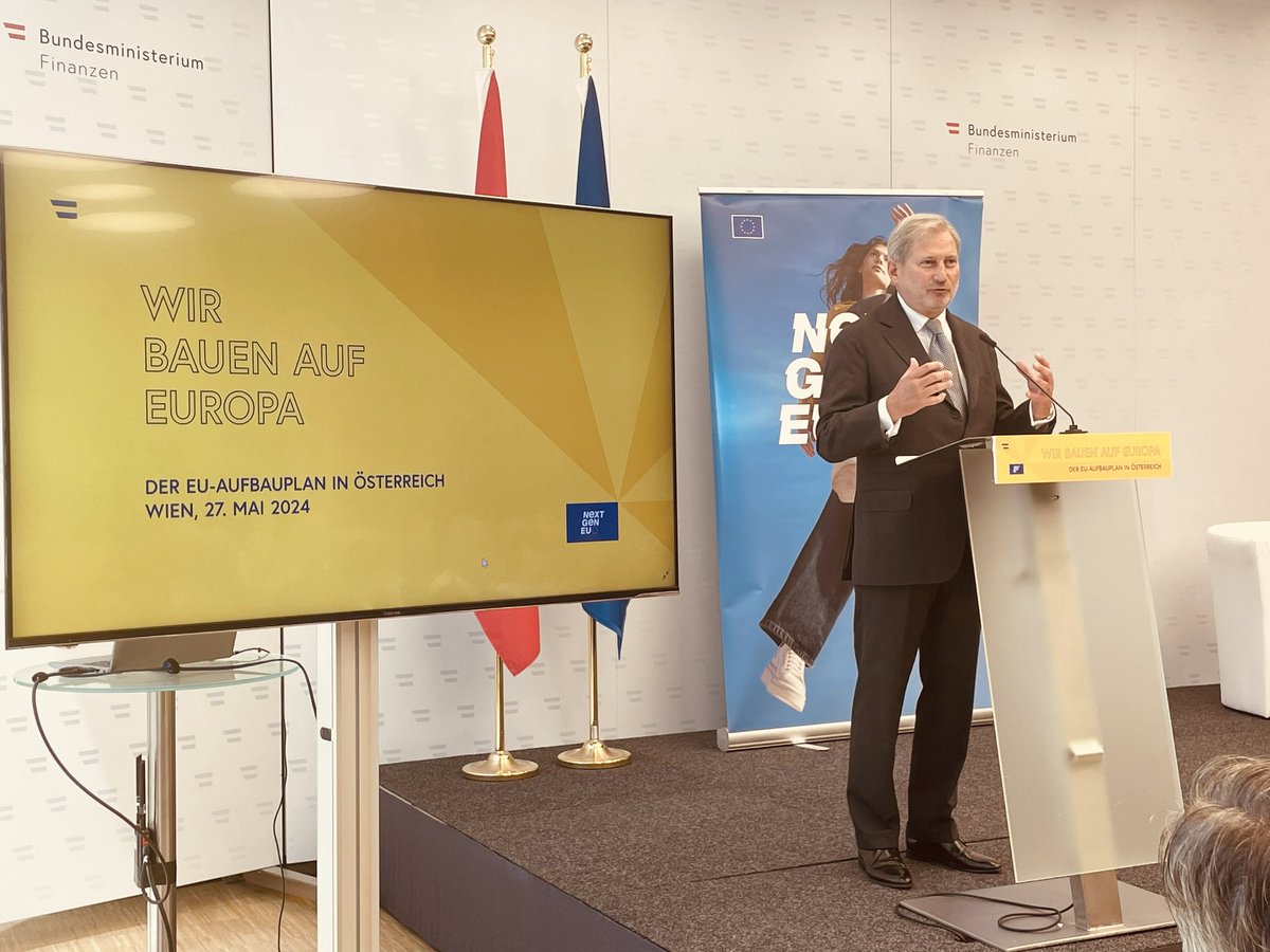 EI-Kommissar @JHahnEU: Dank des EU-Aufbauplans #NextGenerationEU 🇪🇺📈 hat die EU-Wirtschaft bereits Ende 2021 – also früher als erwartet – wieder das Niveau erreicht, das sie vor der Corona-Pandemie hatte. Jahreskonferenz live hier 📹 👉 youtube.com/watch?v=6NVvJc…