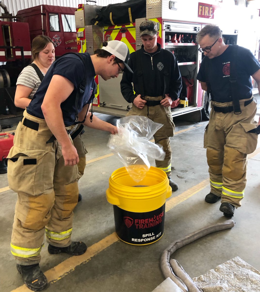 Learning the fundamentals of Hazmat Response!🧑‍🚒🛢️@StoneMillsFD 
#hazmatops #firefightertraining #nfpa1072 #hazardousmaterials #testprep #practicalskills