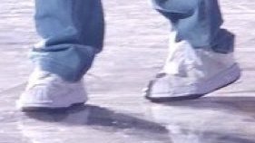 the journey of yoon jeonghan's feet in my tl this week. 😅 we literally got him in sneakers, in socks, and now completely barefoot i— istg this man never fails to charm me so randomly. 😌