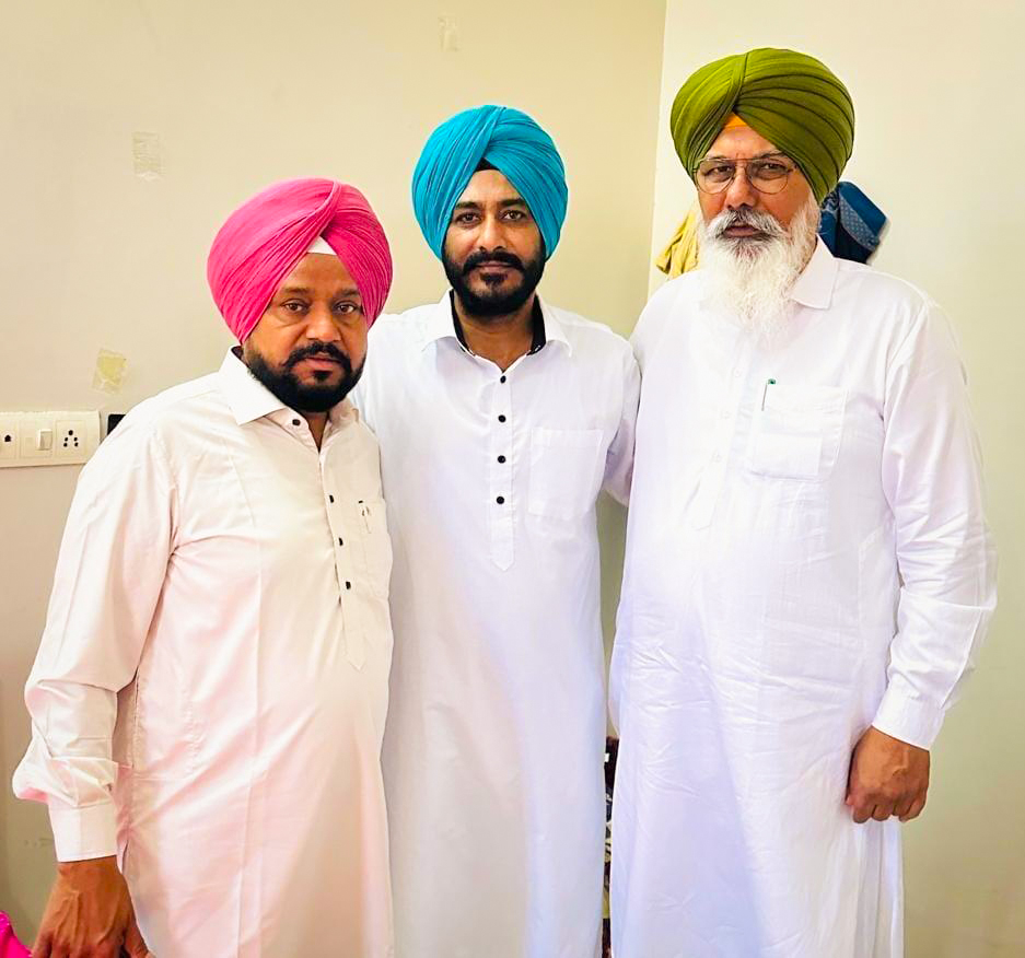 Karamjit Anmol (@karamjitanmol) on Twitter photo เจ
เฉฑเจ เจธ. เจเฉเจฐเจคเฉเจ เจธเจฟเฉฐเจ เจเจฟเฉฑเจฒ เจธเจพเจฌเจเจพ เจชเฉ.เจ. เจธเฉฐเจจเฉ เจฌเจฐเจพเฉ เจ.เจเฉฑเจธ.เจกเฉ. (เจเฉเจชเจเจจ เจ
เจฎเจฐเจฟเฉฐเจฆเจฐ เจธเจฟเฉฐเจ) เจเจชเจฃเฉ เจธเจพเจฅเฉเจเจ เจธเจฎเฉเจค เจเจพเจเจเจฐเจธ เจชเจพเจฐเจเฉ เจฆเจพ เจชเฉฑเจฒเจพ เจเฉฑเจก เจเจฎ เจเจฆเจฎเฉ เจชเจพเจฐเจเฉ เจตเจฟเฉฑเจ เจธเจผเจพเจฎเจฟเจฒ เจนเฉเจเฅค เจเจธ เจฎเฉเจเฉ เจตเจฟเจงเจพเจเจ เจเฉเจฐเจฆเจฟเฉฑเจค เจธเจฟเฉฐเจ เจธเฉเจเฉเจ เจเฉ เจฆเฉ เจจเจพเจฒ เจธเจพเจฐเฉ เจธเจผเจพเจฎเจฟเจฒ เจนเฉเจ เจฎเฉเจเจฌเจฐเจพเจ เจฆเจพ เจชเจพเจฐเจเฉ เจตเจฟเฉฑเจ เจจเจฟเฉฑเจเจพ เจธเจตเจพเจเจค เจเฉเจคเจพเฅค เจ
เฉฑเจ เจธ. เจเฉเจฐเจคเฉเจ เจธเจฟเฉฐเจ เจเจฟเฉฑเจฒ เจธเจพเจฌเจเจพ เจชเฉ.เจ. เจธเฉฐเจจเฉ เจฌเจฐเจพเฉ เจ.เจเฉฑเจธ.เจกเฉ. (เจเฉเจชเจเจจ เจ
เจฎเจฐเจฟเฉฐเจฆเจฐ เจธเจฟเฉฐเจ) เจเจชเจฃเฉ เจธเจพเจฅเฉเจเจ เจธเจฎเฉเจค เจเจพเจเจเจฐเจธ เจชเจพเจฐเจเฉ เจฆเจพ เจชเฉฑเจฒเจพ เจเฉฑเจก เจเจฎ เจเจฆเจฎเฉ เจชเจพเจฐเจเฉ เจตเจฟเฉฑเจ เจธเจผเจพเจฎเจฟเจฒ เจนเฉเจเฅค เจเจธ เจฎเฉเจเฉ เจตเจฟเจงเจพเจเจ เจเฉเจฐเจฆเจฟเฉฑเจค เจธเจฟเฉฐเจ เจธเฉเจเฉเจ เจเฉ เจฆเฉ เจจเจพเจฒ เจธเจพเจฐเฉ เจธเจผเจพเจฎเจฟเจฒ เจนเฉเจ เจฎเฉเจเจฌเจฐเจพเจ เจฆเจพ เจชเจพเจฐเจเฉ เจตเจฟเฉฑเจ เจจเจฟเฉฑเจเจพ เจธเจตเจพเจเจค เจเฉเจคเจพเฅค