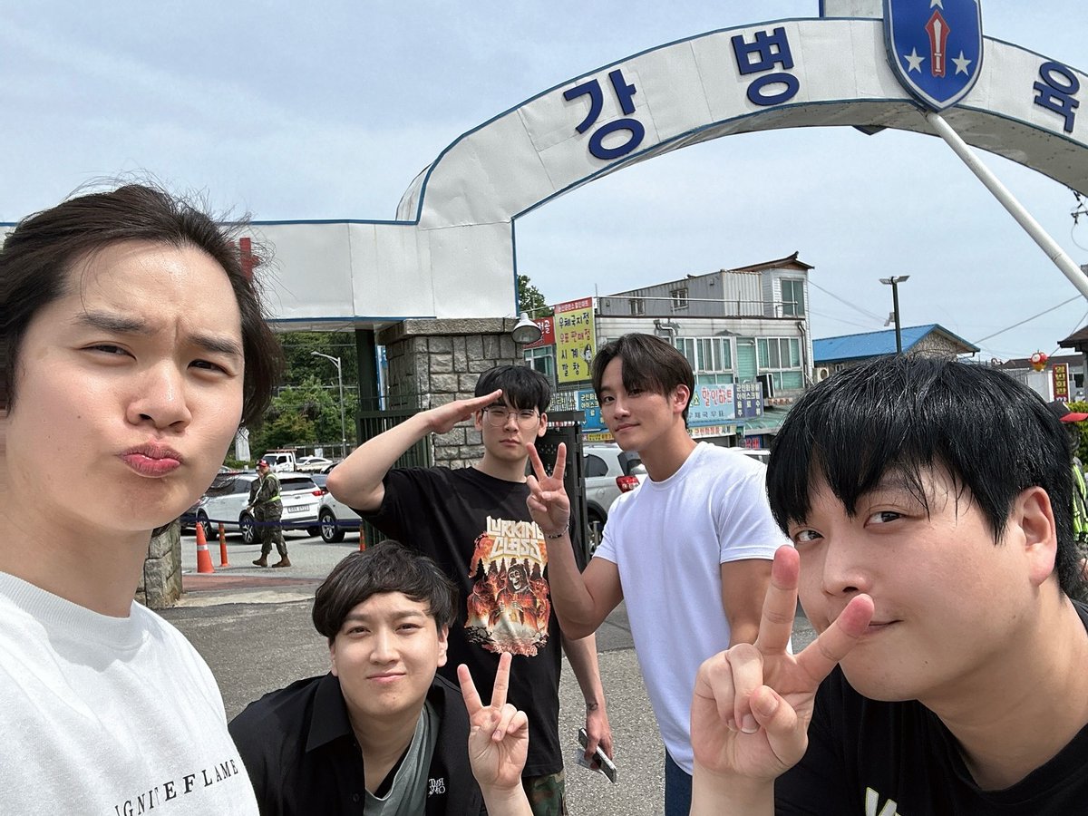 injaeindaeya ig post!!!
iKON Managers