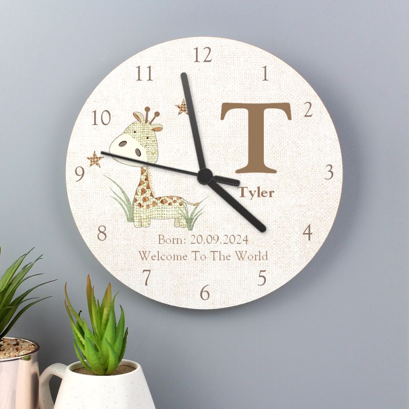 Something new for this Monday morning, this cute wooden wall clock can be personalised with any initial, name & 2 lines of text lilybluestore.com/products/perso…

#babygifts #nursery #clock #giftideas #mhhsbd  #earlybiz