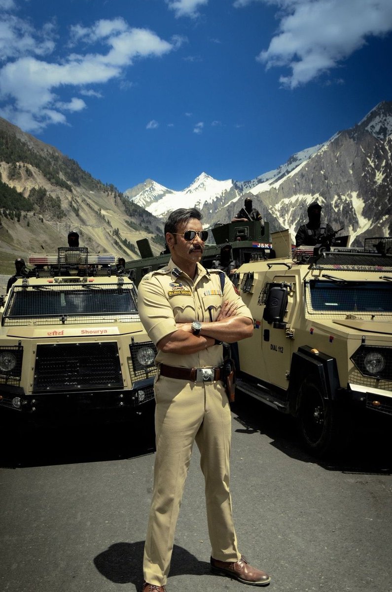 The Best & the Biggest COP in the history of Indian cinema as per the Popularity and the acting ✨🔥 SINGHAM Again is going to be a MASS BONAZA ! @ajaydevgn