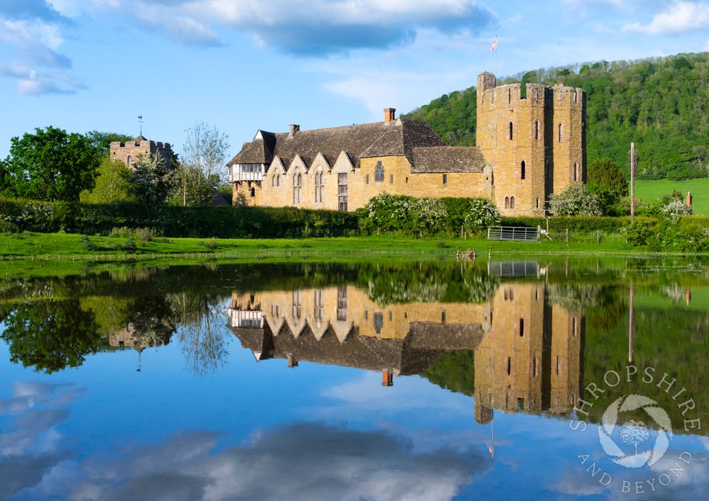 Stokesay Castle with a near-perfect reflection seen in the pool. The settlement was originally called Stoke but later became Stoke de Say - abbreviated to Stokesay - after the Norman de Say family, who were tenants of the manor. #Shropshire