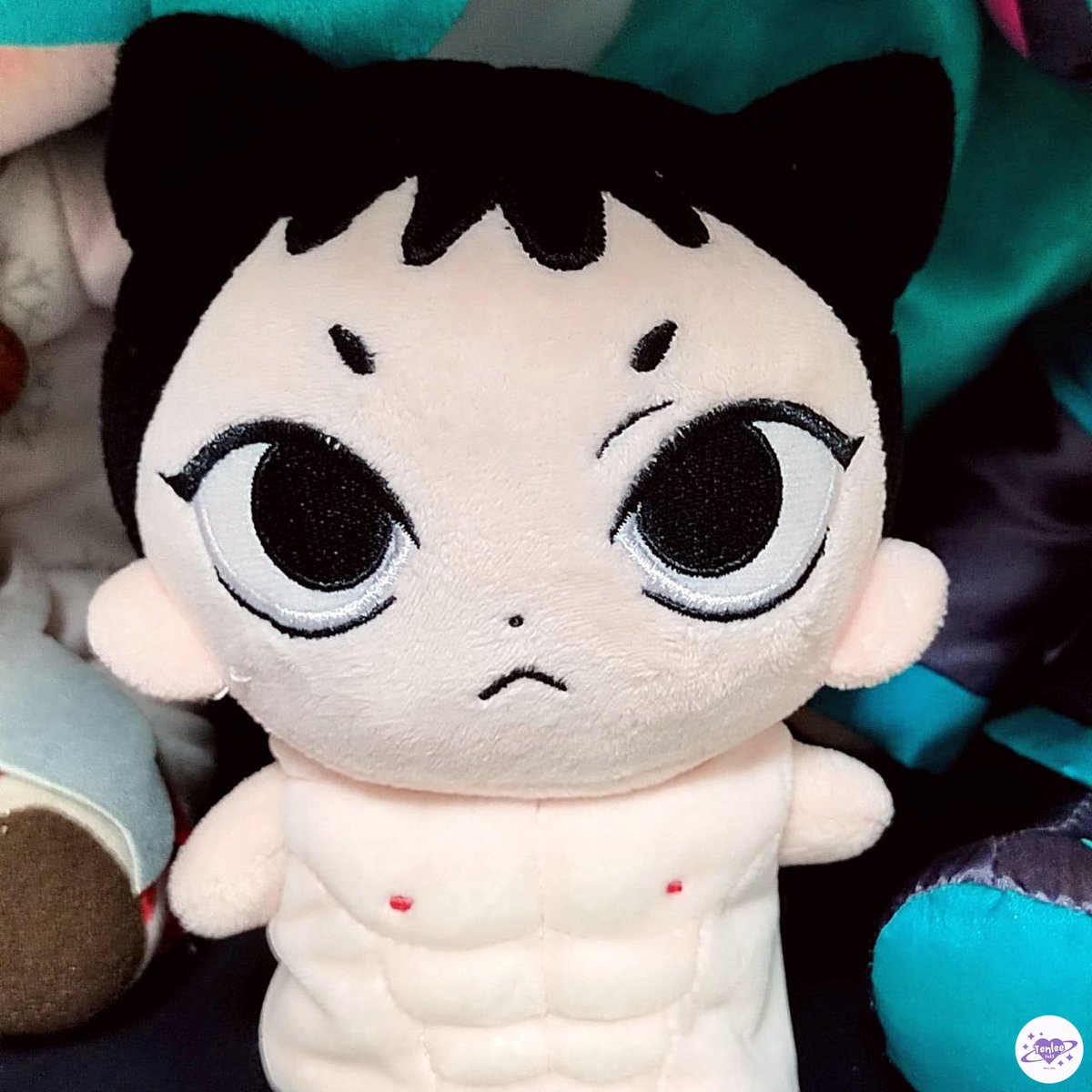 Lucu banget dollnya ten! punya abs 😭