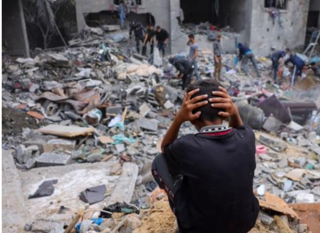 Cengiz14463922's tweet photo. Masum çocukların ve savunmasız sivillerin hedef alındığı her eylem teröristliktir..
#Refahdasoykırımyaşanıyor 
#Refahunderattack
#RefahKanGölü 😌😌 https://t.co/4evF5UnsjU