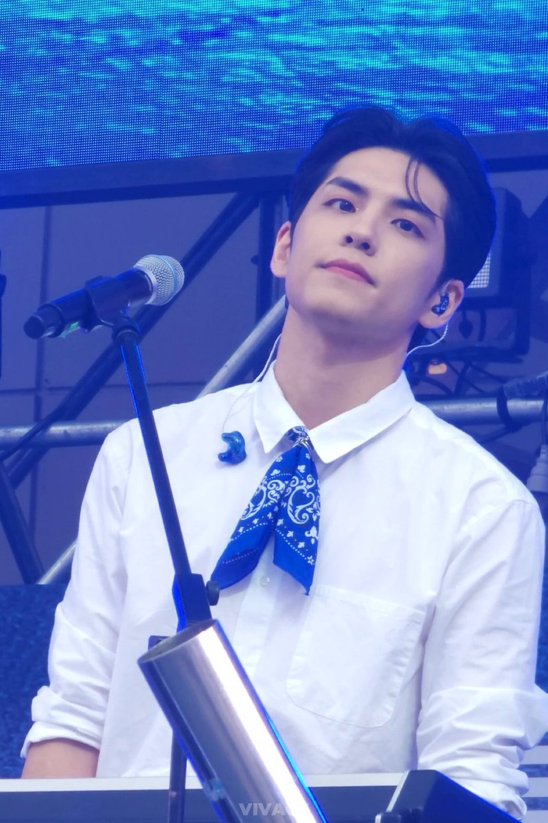 Vivace_wp's tweet photo. 240525 연세대 아카라카 #원필
#DAY6 #데이식스 #WONPIL 

N
　 O
　　   o
　　　   o
　　　　 。
　　　 。
　　　 .
　　　　. https://t.co/duTdFf1lr8