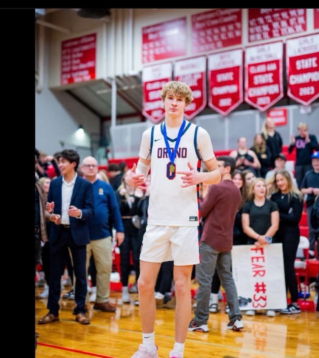 <a href="/BradyWooley25/">Brady Wooley</a> , a 6'9" junior, is a great shooter who effectively uses his height to finish and shoot over defenders. His combination of size and shooting ability makes him a standout player.