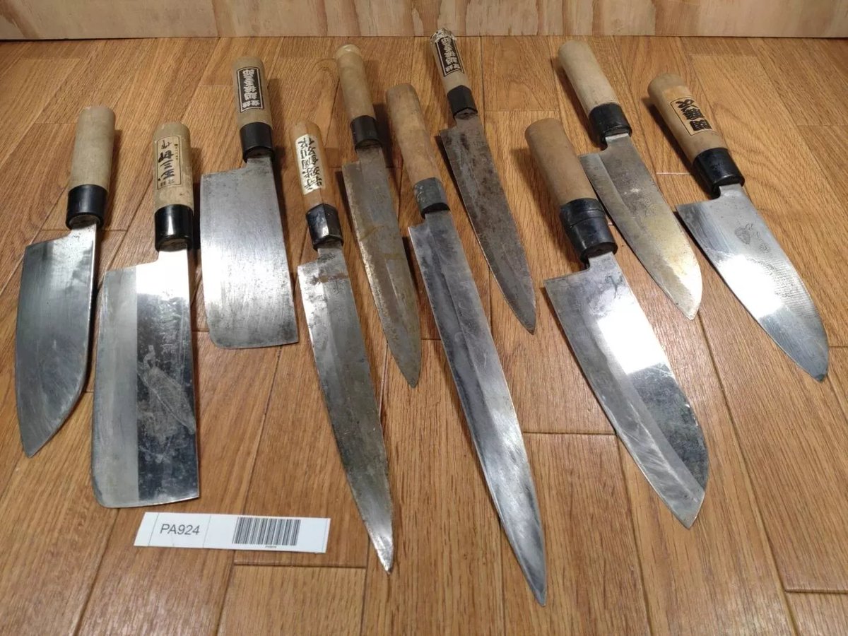 Damaged Lot of Japanese Chef's Kitchen Knives hocho set from Japan PA924
ebay.com/itm/2355765487…
#KnifeSkills #japanesechefknife #cutlery #blades #chefknife #kitchenknife #customknife #handmadeknife #knifelife #KnifeCollection #KitchenKnives