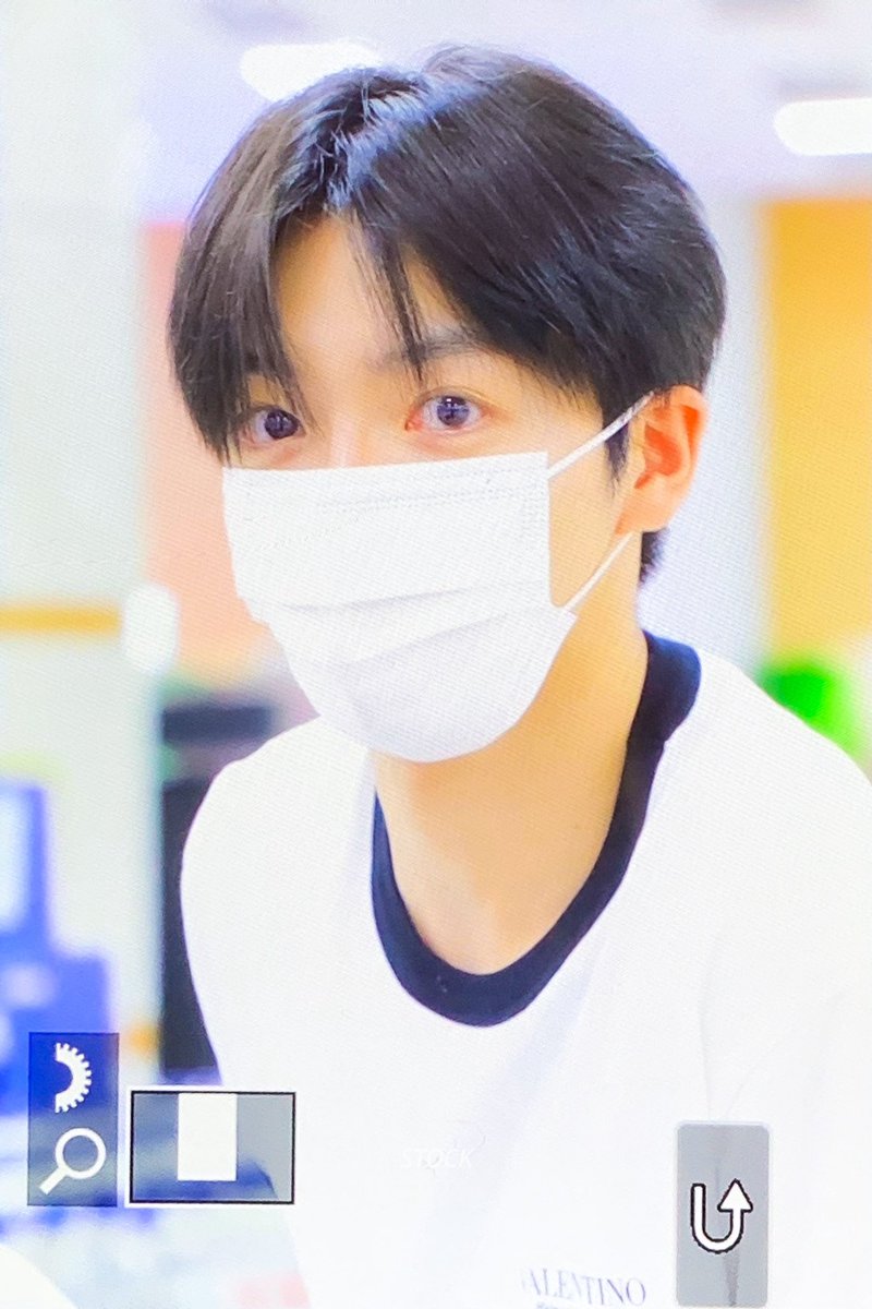 240527 GMP

시영아ㅏ~ 사~랑~해~😍😍💙💙

#미래소년 #MIRAE #시영 #박시영 
#얘가_우리토깽이임