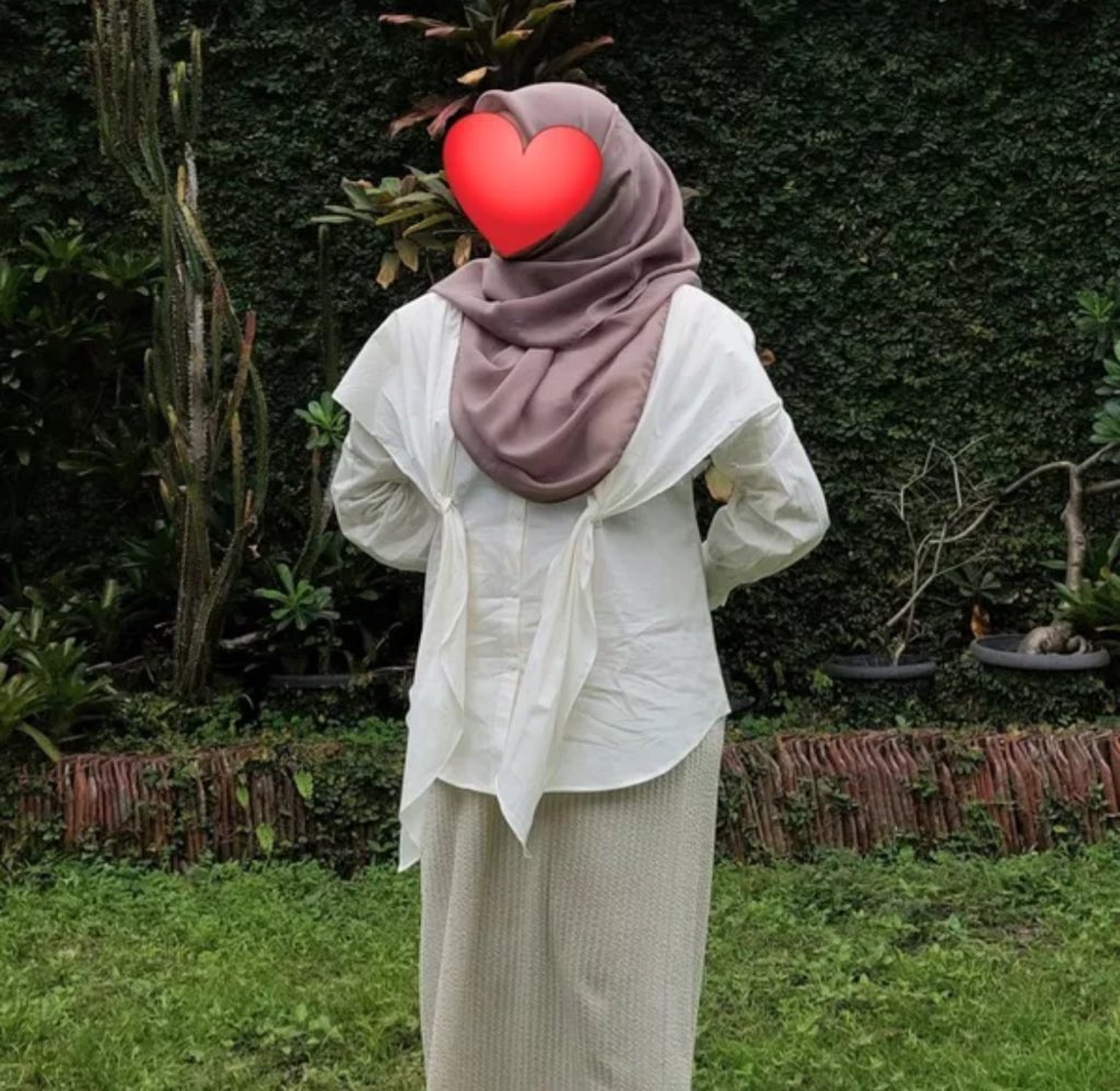 anotheracunshop's tweet photo. @OOTDFESS Blouse nya cantik bgt iniii

1. https://t.co/46dT4xeoCT
2. https://t.co/TPZRlSLken https://t.co/Mt4qDNw3KQ