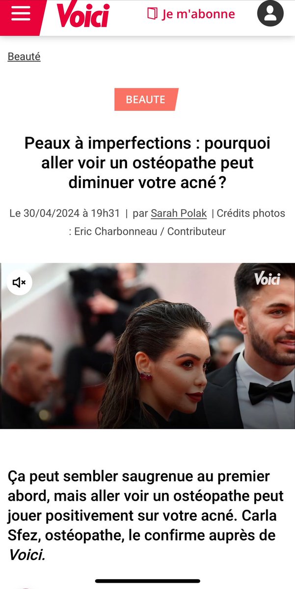 Non @voici 
L’ostéopathie n’a jamais montré d’efficacité dans l’acné. 
Ou alors on veut bien la source.

' En effet, s'il y a des boutons, ça veut dire qu'il y a quelque chose dans votre corps qui ne fonctionne pas correctement.'

Article erroné qui maltraite le sujet de la santé