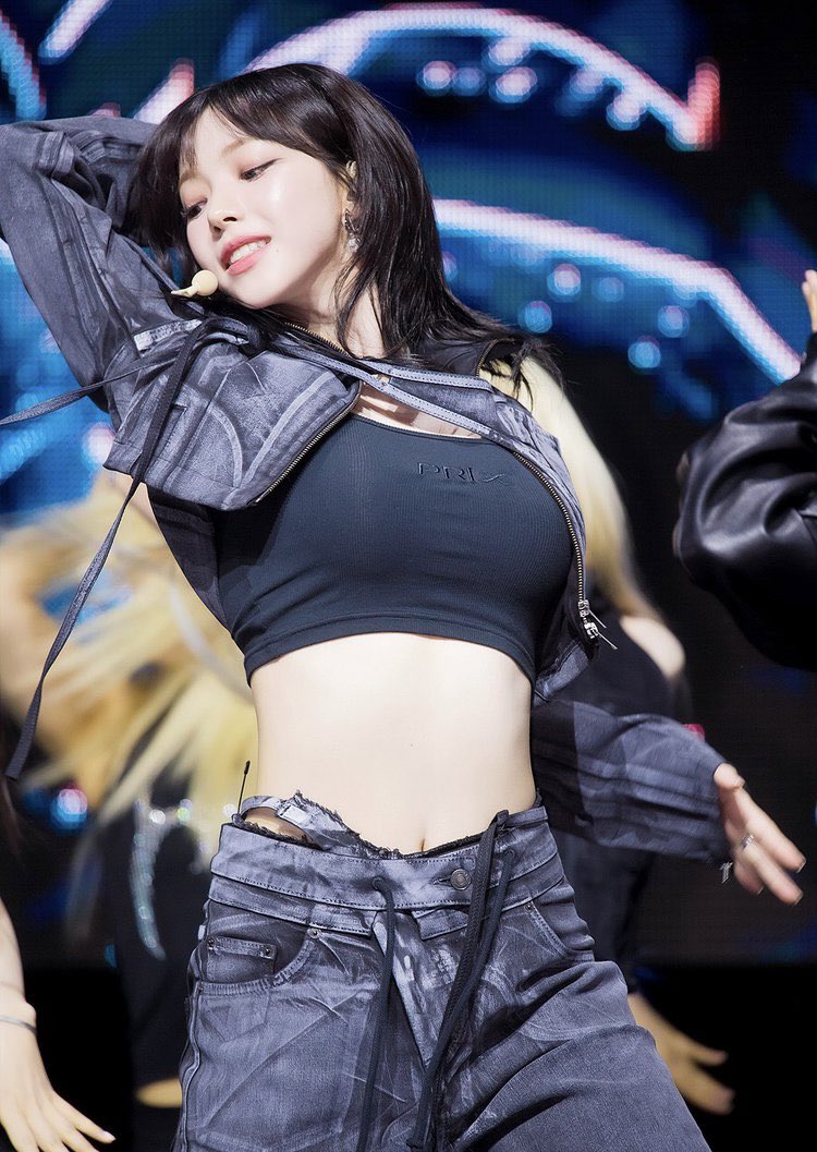 KARINA WHAT THE FUCK