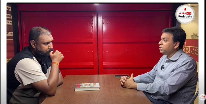 HarperCollinsIN's tweet photo. In conversation with @AabirTheChatBox, @janusmyth talks about his insightful new book that uncovers the history of Indian diplomacy in #NehrusFirstRecruits. Tune in to know more:
https://t.co/CscCSxrHv3 https://t.co/MWDII5fBeE