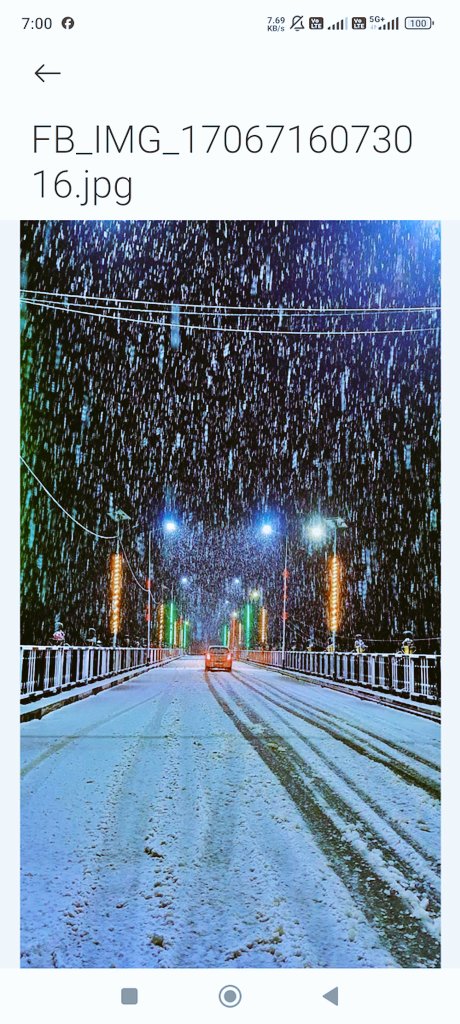 Pdd bandipora High beam mass lights are dysfunctional on Nallah madhumati bridge.Kindly Restore them for the over all beaitufication of this bridge @CEOMCBANDIPORA @pddbandipora @HikingMizraab @miraltaf01