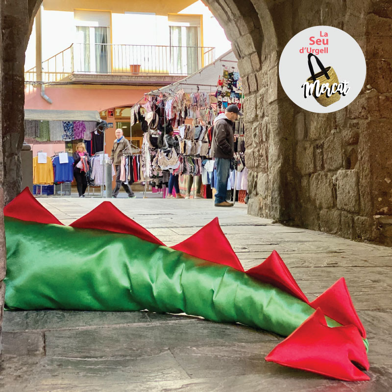 🐉 El pròxim cap de setmana arriba el festival #Llegendària, a la Seu.
Fes un tomb pel mercat, busca les cues de drac, participa en les activitats per a tota la família, i gaudeix dels contes i les llegendes del Pirineu!