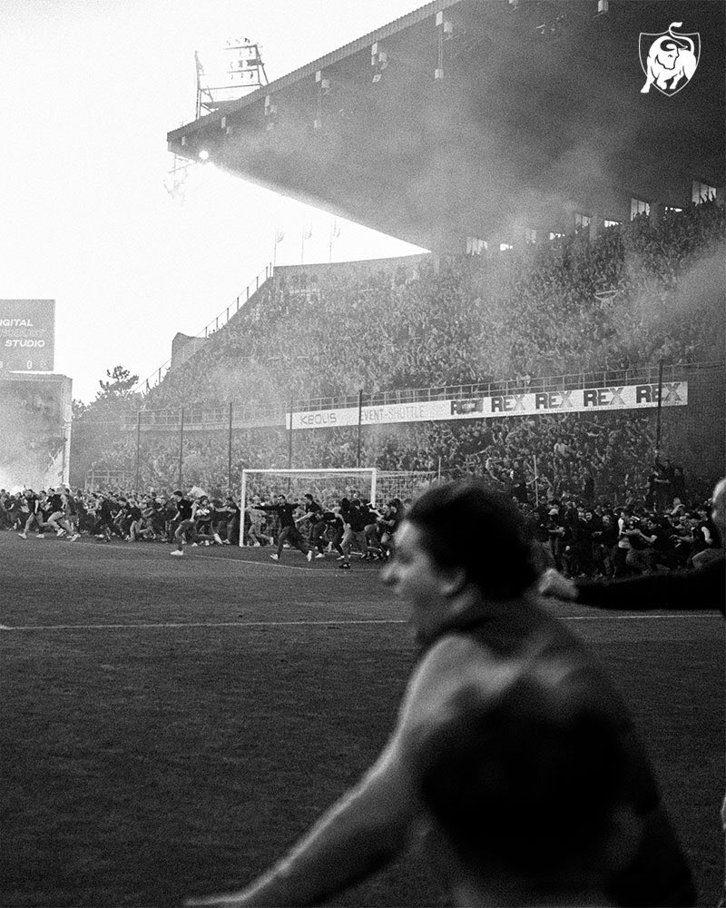 LCrommelinck's tweet photo. The first second of Brugge's 19th title. 🏆 #CLUCER 

📸 for @ProLeagueBE https://t.co/LJDOyvmvg1