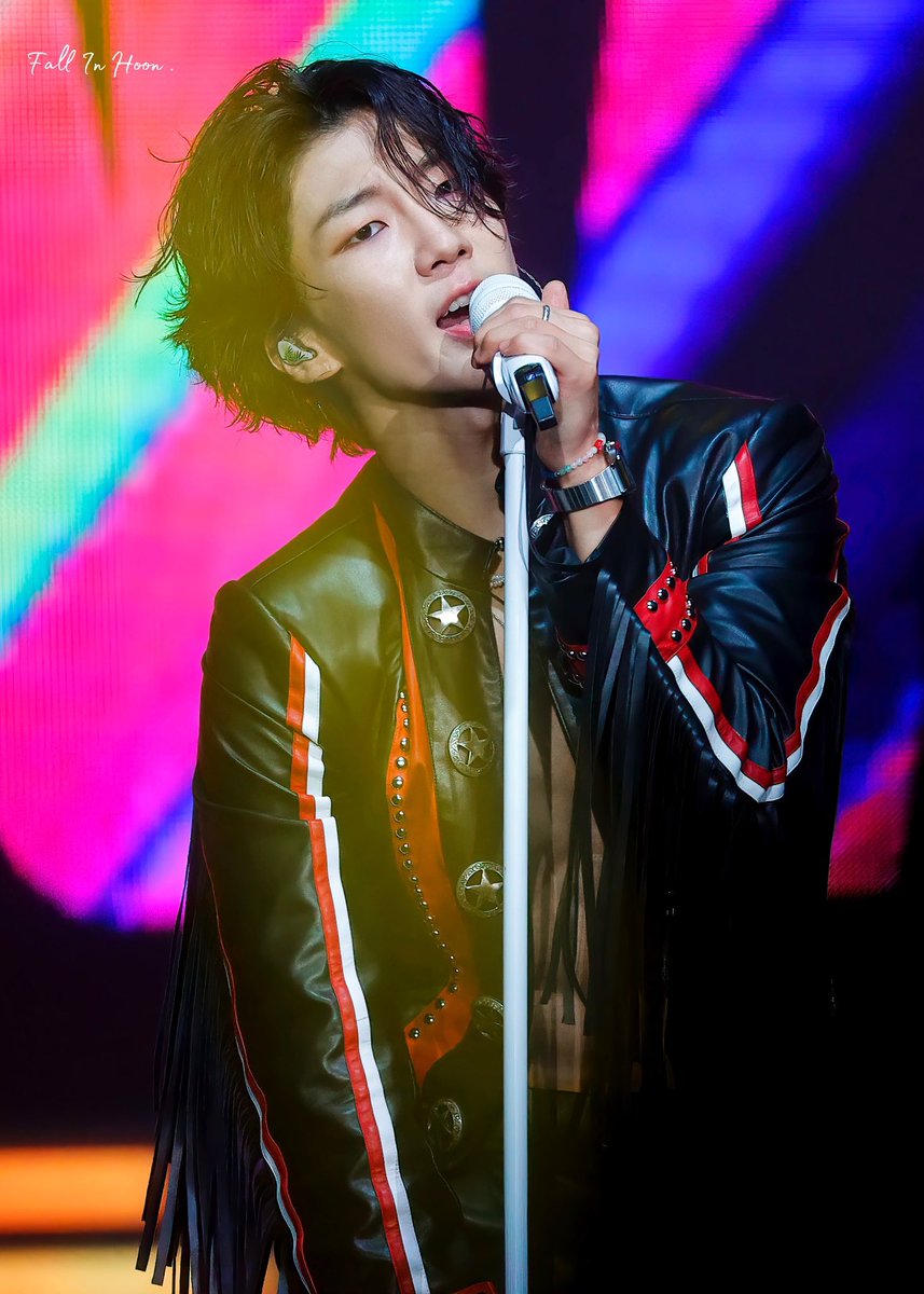 aru_forever's tweet photo. #ReleaseHOONYSoloAlbum
매력적이고 폭발적인 이승훈 솔로 무대
이제 솔로앨범으로 만나고싶다.
팀위너 와이지 일좀 제대로 해라
@ygent_official 
@yginnercircle @yg_winnercity https://t.co/ySZKAYA6Sk