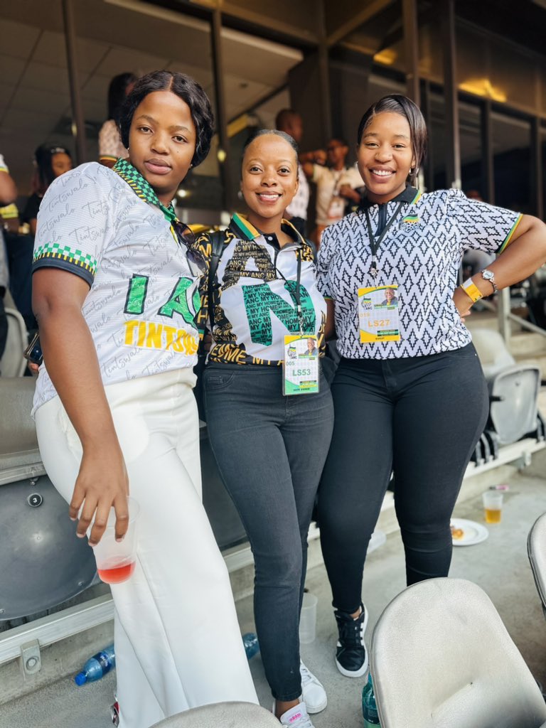 refiloe_fiffy1's tweet photo. To Congress we remain loyal 🖤💚💛

1st Ballot: #VoteANC ❎
2nd Ballot: #VoteANC ❎
3rd Ballot: #VoteANC ❎

#VoteANC2024 https://t.co/S14KHORQ95