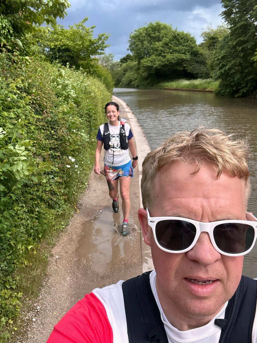 Curly Twig 💙 tweet media