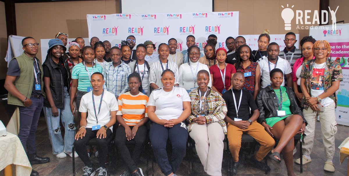 Thank you to everyone who contributed to the success of #READYAcademy 2.0, especially the READY Faculty who shaped the program and guided the future generation of @READY_Movement leaders.👏🏼 Big appreciation to @frontlineaids @NLinMozambique & @UNDPAfrica for making it possible!