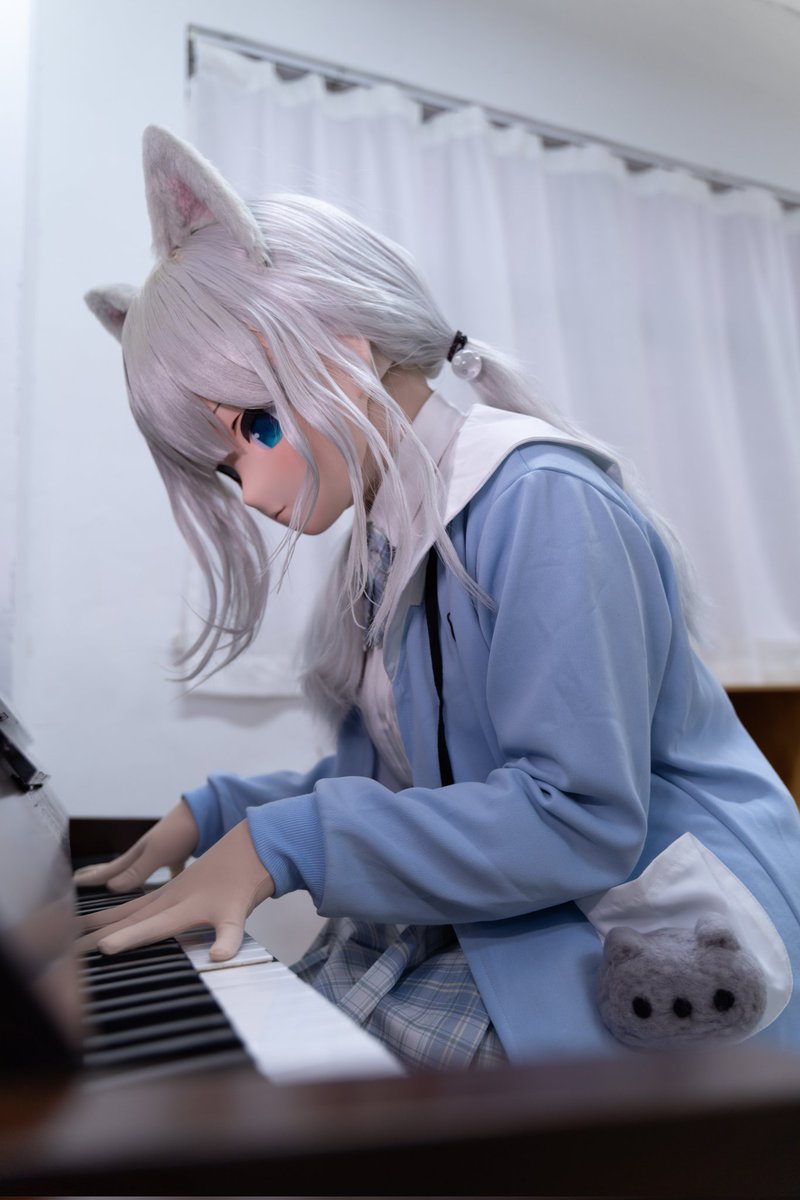 ピアノを弾くのなちょ猫 🎹

📸：@akiyamamio_kig
#Nachonyano #Nyaacho