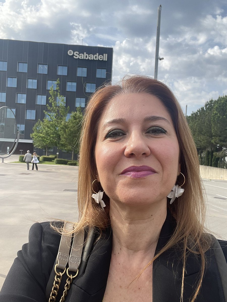 ¡Volvemos a <a href="/BancoSabadell/">Banco Sabadell</a> con <a href="/TBoldChoice/">The Bold Choice</a> para inaugurar la 2ª edición del Programa de #Liderazgo para #mujeres directivas! 👌🏻
#liderazgofemenino #habilidades #coaching