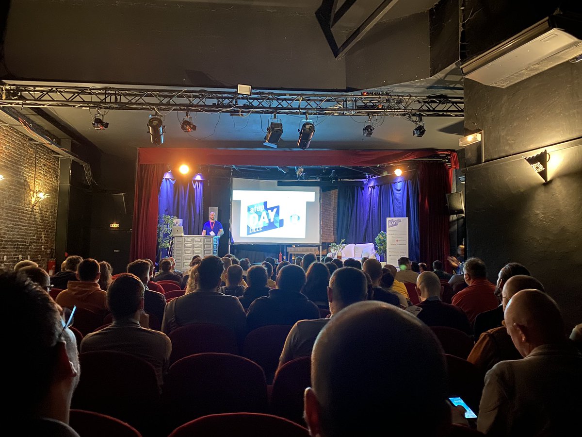 afup_hdf's tweet photo. Merci à toutes et tous pour cette excellente édition de l'#AfupDay !

Un public en or, des conférencières et des conférenciers formidable, sans compter les entreprises qui nous permettent chaque année de vivre une expérience encore meilleure.

De tout notre coeur, Merci ! https://t.co/WChAqI9IBi