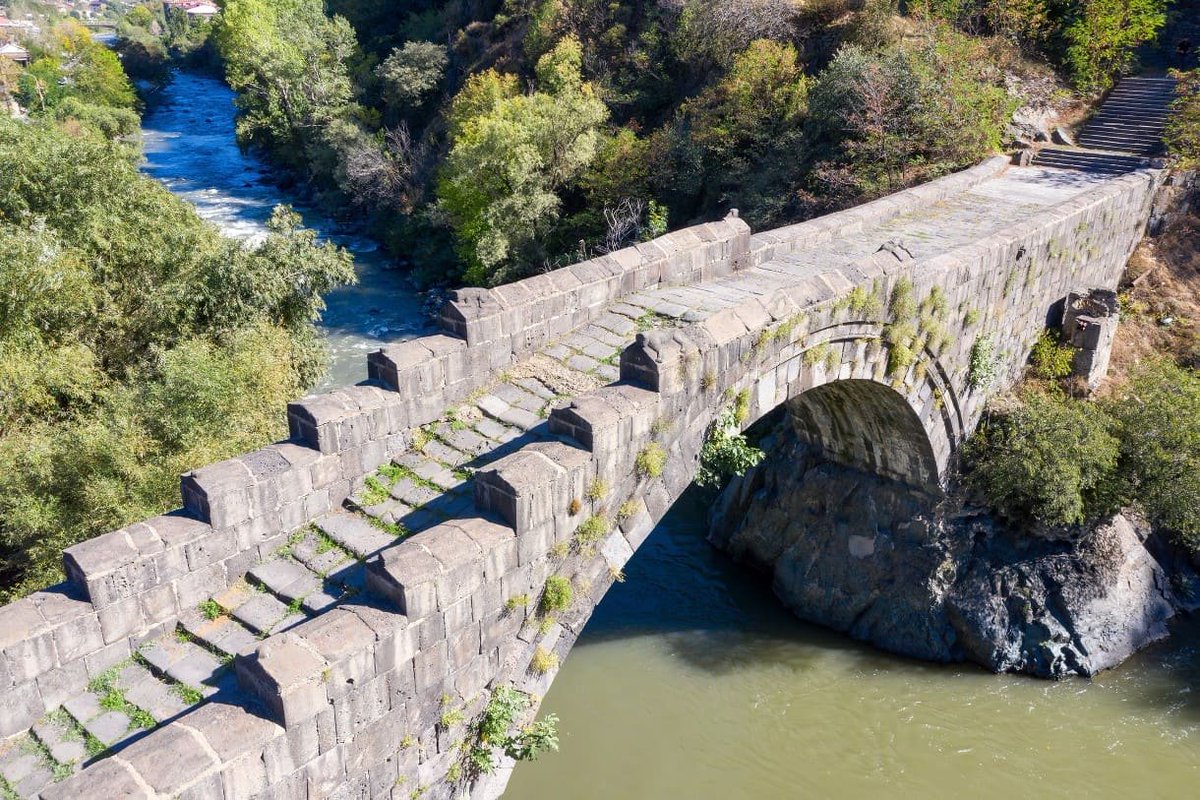 Many new bridges were destroyed by the Debed River flood yesterday, but the Sanahin Bridge, built in the 12th century, still stands. Its foundation on natural rocks has ensured its longevity. #Armenia #Debed #Alaverdi #Lori #Tavush #Tashir