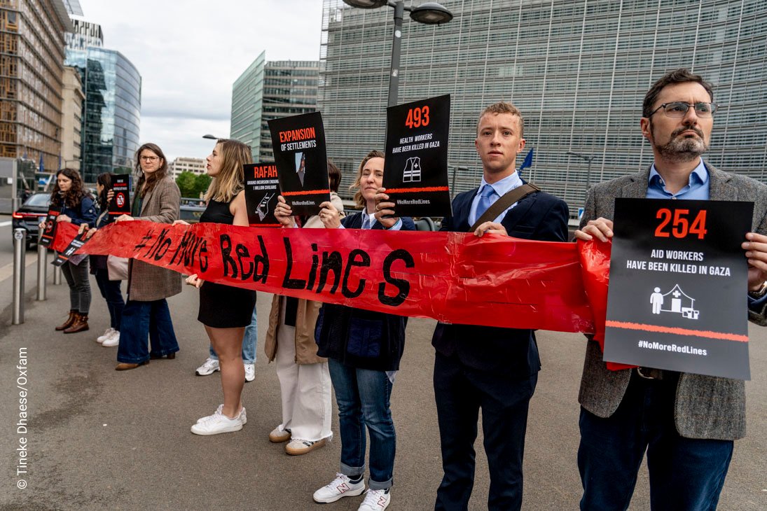 As European Foreign Ministers meet in Brussels today, we join to ask: how many more red lines will be crossed before the EU acts to stop the impunity in #Gaza? Civilians, humanitarians & medics are paying the price. #NoMoreRedLines #FAC