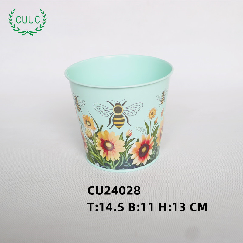 ColaLu520's tweet photo. UV printed iron flowerpots——waterproof and sunproof

Get in touch with the team today to discover more of our ranges:
👀👀Visit more：https://t.co/21kvcT7YHK
🙌🙌or contact Cola to get free samples：cola@cuuc-gardenplanters.com

#Pot #GalvanizedPot #MetalFlowerPot #FlowerPot https://t.co/MQXnWWJMkq