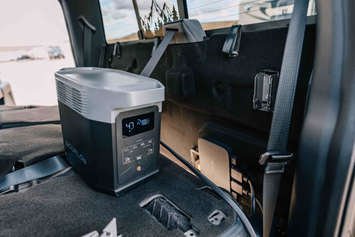 EcoFlowTech's tweet image. Don’t let complex setups slow you down 😎 Our #EcoFlowAlternatorCharger is designed for simplicity, ready to power up in just a few easy steps alongside your portable power stations. Spend more time enjoying the great outdoors. Where will you power up first?