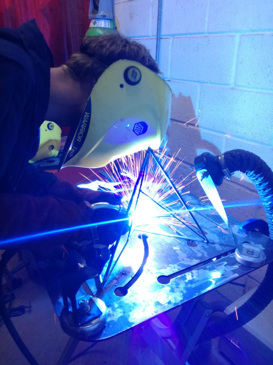 Tomorrow is our Afternoon & Evening welding classes for beginners. Join last minute: Afternoon: tinyurl.com/bdfsy4a4 Evening: tinyurl.com/dh75n4ze #welding #workshop #eveningjoy#summer #event