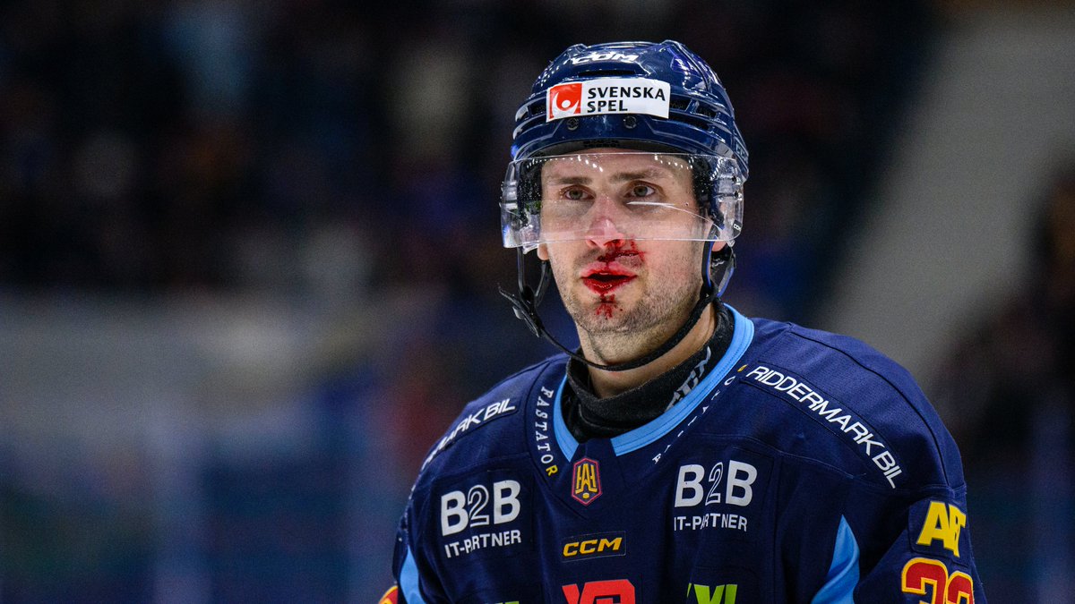 O Captain! My Captain! 🫡 💛❤️💙 #DIFHockey #AlltidOavsett