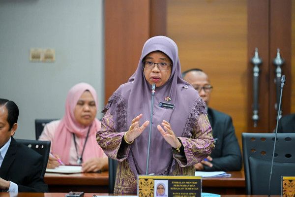 KPKT targetting 70% participation in zero waste community programme by 2025 #myedgeprop buff.ly/4bUcCAW