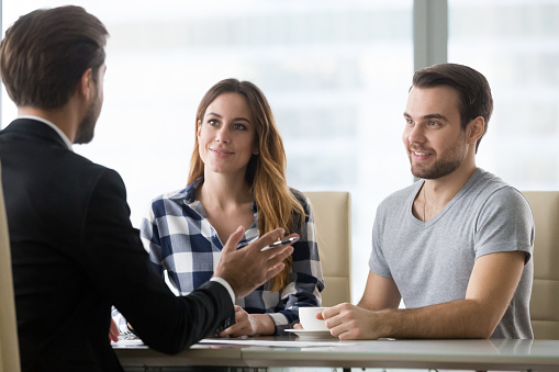 Vous souhaitez davantage de précisions sur le nouveau #fonds obligataire #Lazard High Yield 2029 ? Rendez-vous sur notre site web et n’hésitez pas à contacter votre conseiller par téléphone ou à prendre rendez-vous! 👉👉carac.fr/actualites/ass…