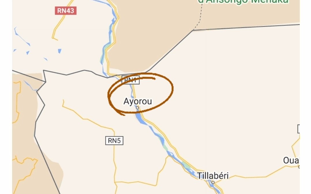 #Niger | 🔥 | #Insécurité | Tillabéri 
Hier 26 mai 2024, peu avant le crépuscule, le village de #Goyo, situé à l'ouest d' #Ayorou, région de #Tillabéri, a été visé par une attaque des GANE, causant la mort de 11 personnes. Tragiquement, les assaillants ont empêché l'inhumation