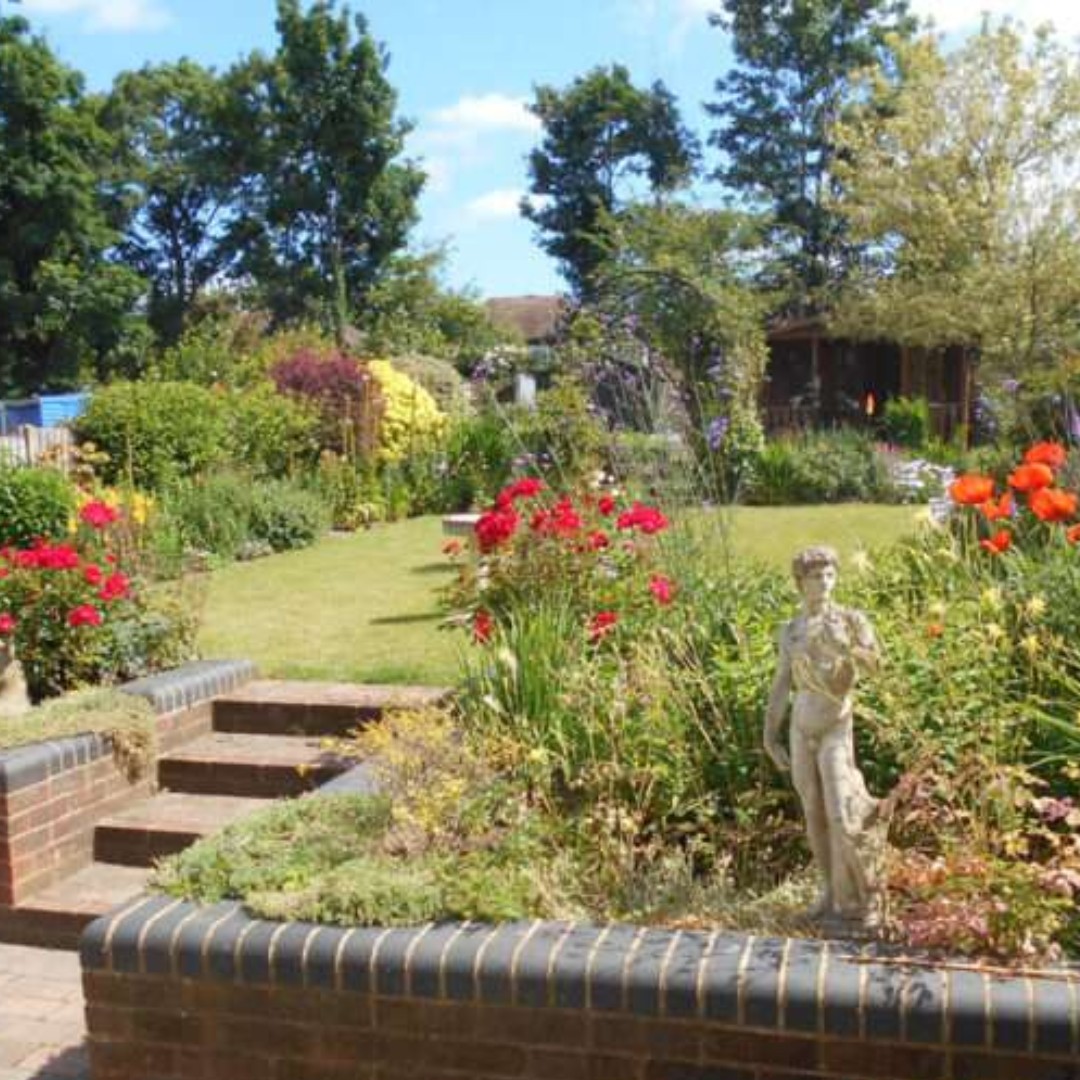StChrisHospice's tweet photo. Looking for a delightful weekend activity? Join us for a serene and scenic experience at our Open Gardens this weekend!
🌼 35 Camberwell Grove
https://t.co/J6BdRVwXCN
🌼 17 Crown Road, Chelsfield
https://t.co/Hk3kqCrKDa
#OpenGardens #WeekendActivity #GardenLovers #FamilyFun https://t.co/KrdKuGqBeb