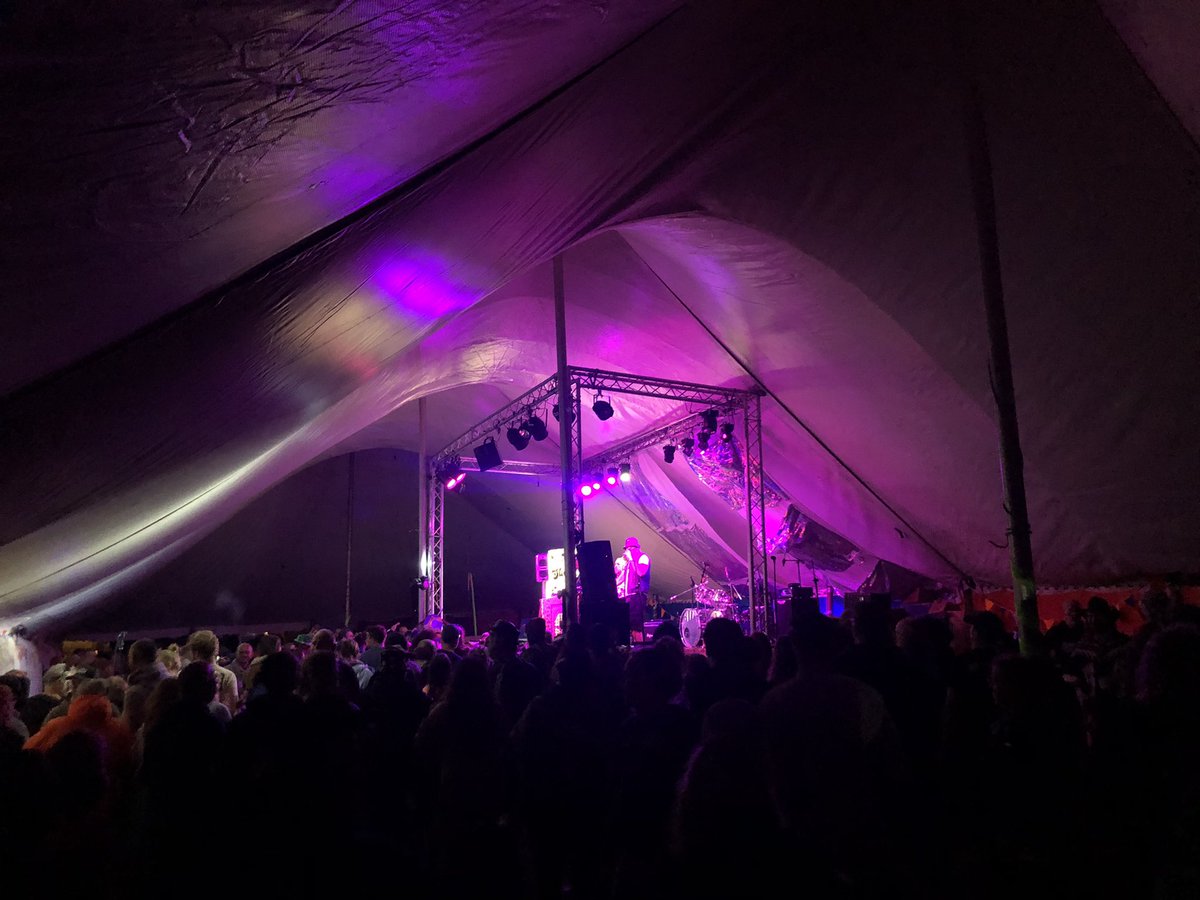UKFreeAlliance's tweet image. After a fantastic weekend in the Lake District at the #StandintheLight festival meeting and talking to so many #freedom lovers we are back working on our #generalelection campaign. 
Many thanks to the organisers,artists and stall holders for creating such ch a wonderful event.