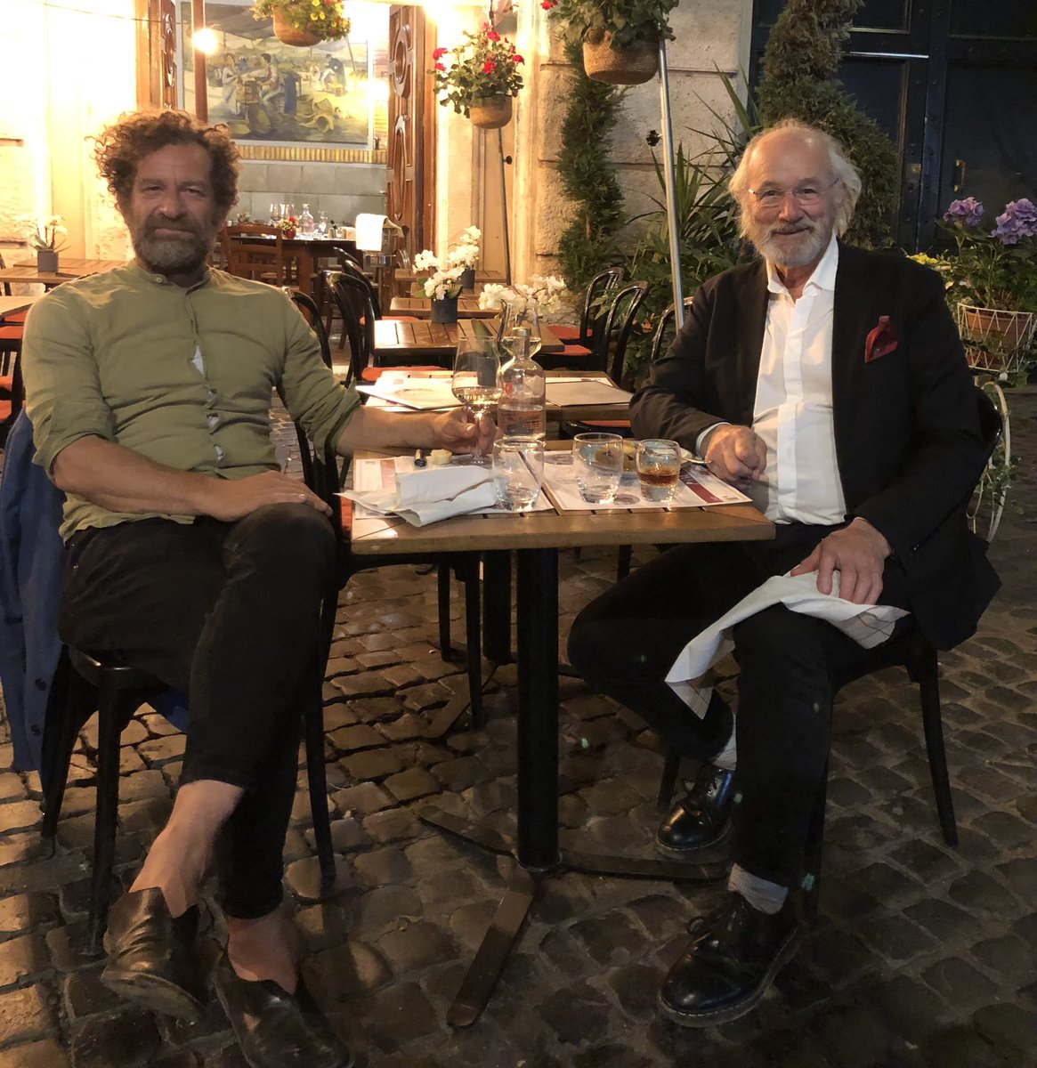 Last night in Rome I had dinner with a special Friend. This man is a mountain of ethics, intellect and strength. John is travelling the world to free his son Julian. #freeassange